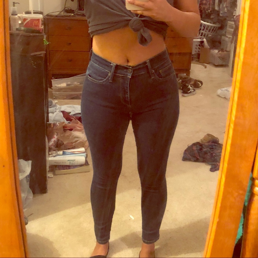 Mid rise Gap Jean skinnies